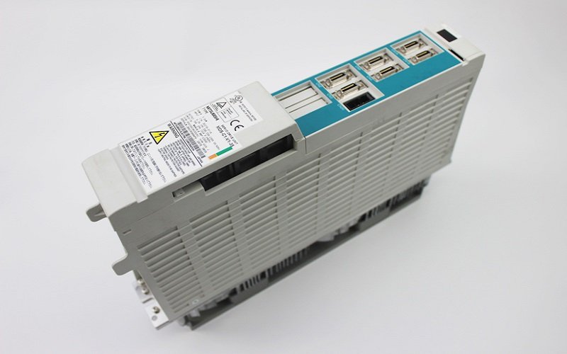 Servo drive Mitsubishi MDS-C1-V1-20 Chính Hãng